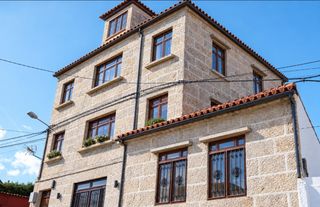 Haus  Camino san lourenzo-coruxo. Amplia casa de 6 dormitorios y 3 baños en parcela de 825 m2. jar