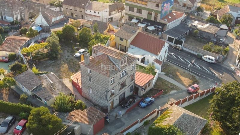Foto e50a4bf6-178b-4b58-8a35-a70d3c2e8805. Casa amb aparcament a Coruxo - Oia - Saiáns Vigo