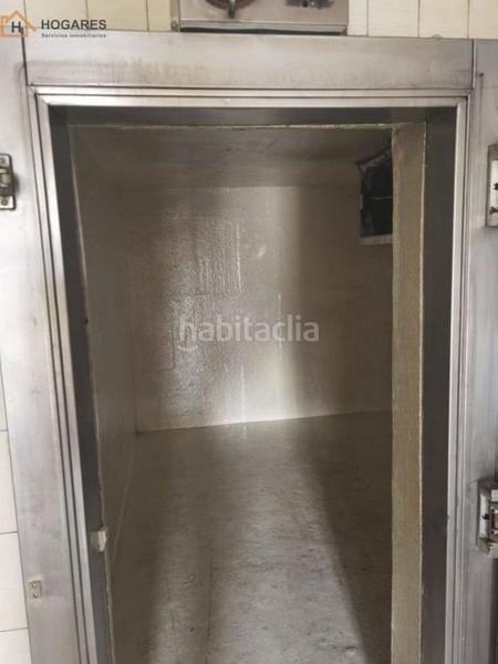 Foto 0a4a4a60-90fd-49d6-9a12-29cc438d7afe. Local comercial en Casablanca - Calvario Vigo