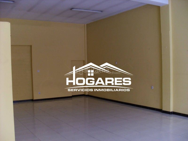 Foto bab5ff7c-9330-4e67-9c14-f01717d8ed06. Local comercial a Tui