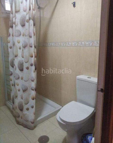 Foto a8336e04-4b56-4a58-9c87-62b12b23d2be. Pis a Camelias - Pi y Margall Vigo