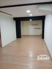 Local Comercial a AUGUSTO GONZALEZ BESADA