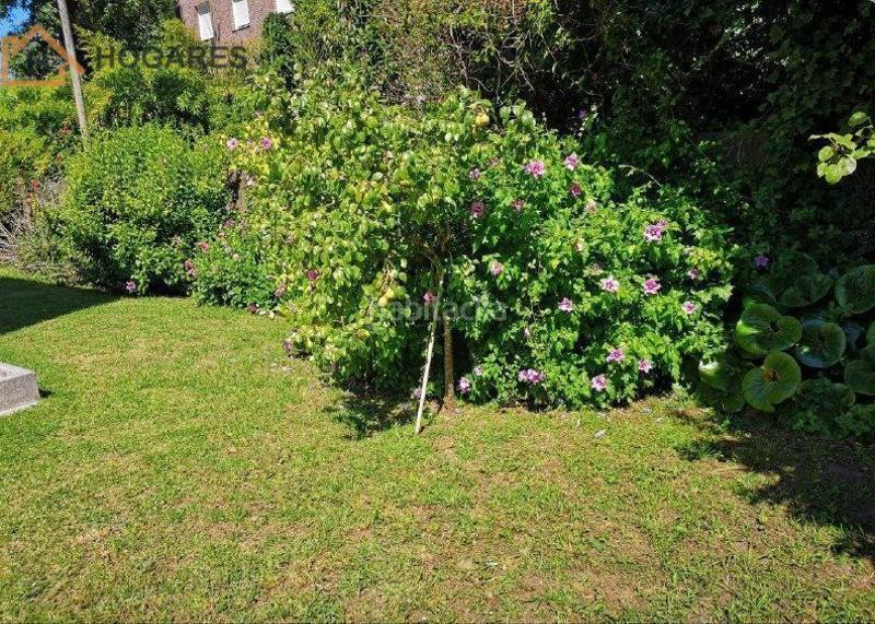 Foto 1e9a76df-f6ae-4566-884f-1600cbe91832. Chalet with parking in O Hío Cangas