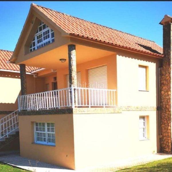 Foto 878d91ba-f9d9-48cf-ad63-d21c451d29aa. Chalet with parking in O Hío Cangas