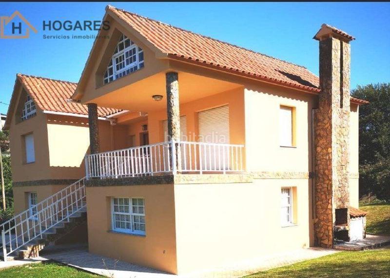 Foto b00e9aef-71ba-4a54-b6fe-21f7265faf48. Chalet with parking in O Hío Cangas