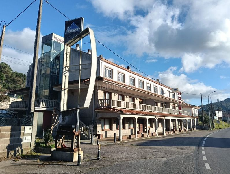 Foto 9f50708c-2447-4876-b904-e66bf8e7ae02. Edificio in Guarda (A)