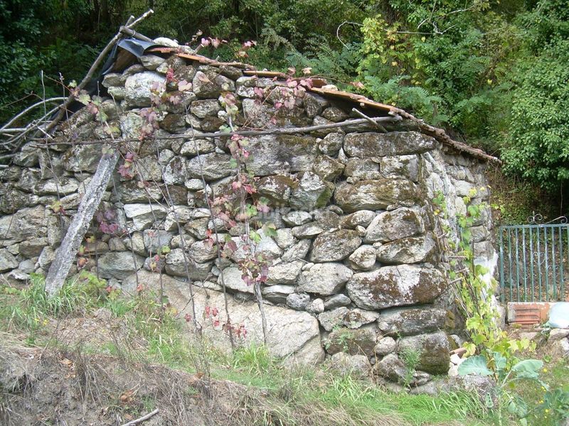 Foto eac31912-1fad-4b61-9e26-1d2ab6ff697a. Casa a Arbo