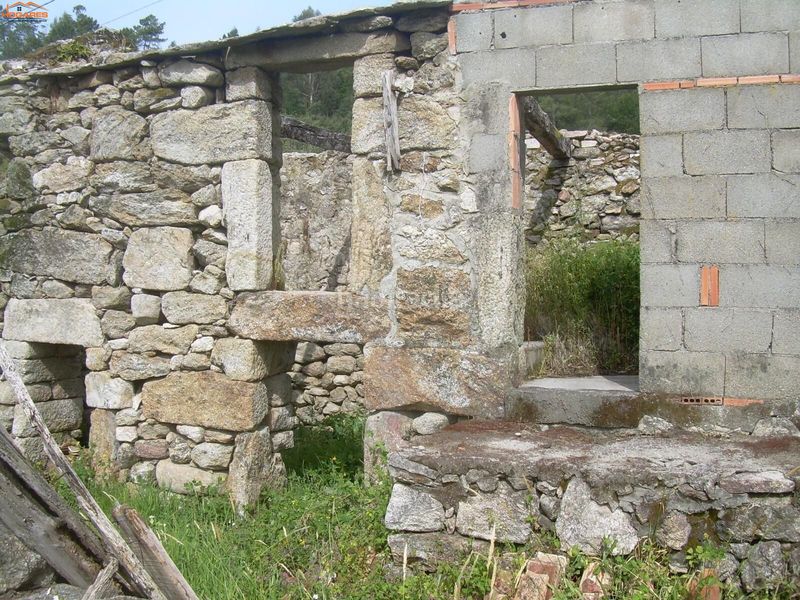 Foto 40948fcb-8cca-4a8c-adde-f60eb0badd14. Casa a Cañiza (A)