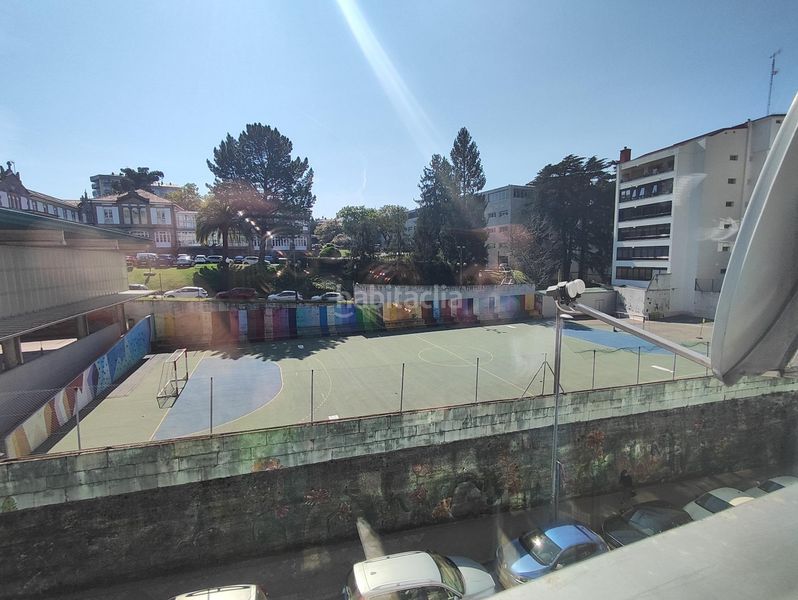 Foto abdd796f-6946-49a6-bf37-94fc8f0e7fa5. Pis amb aparcament piscina a Camelias - Pi y Margall Vigo