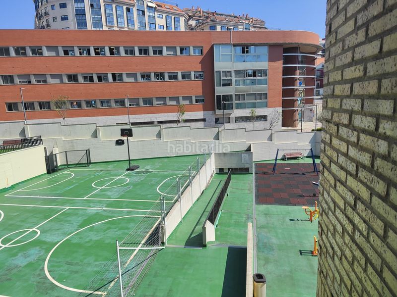 Foto d66189c0-0d61-4f23-94a5-465f4ee5c918. Pis amb aparcament piscina a Camelias - Pi y Margall Vigo