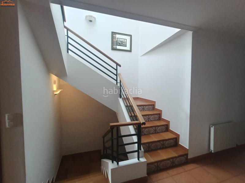 Foto 57ef77af-61ff-4397-adc8-5740a4dbce19. Edificio in Baiona