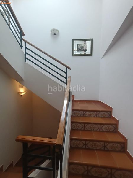 Foto b9c8b13f-8825-4773-8f42-7508eaa1046e. Edificio in Baiona