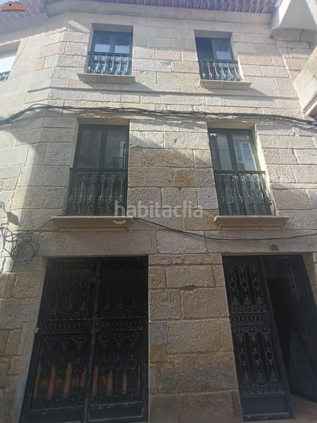 Foto ba987937-bfef-4120-9f39-388300ec5f01. Edificio in Baiona
