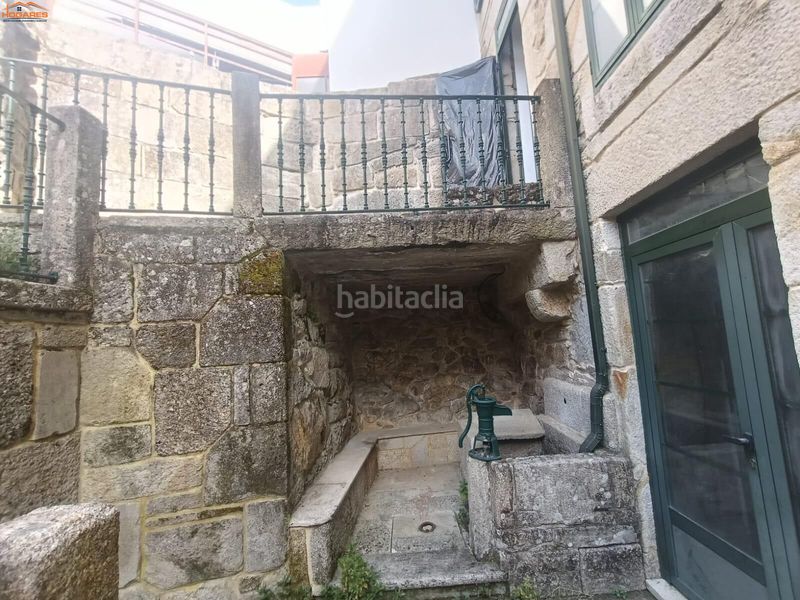 Foto eeb11803-2b47-46ad-88c5-60a4e9b8b8b8. Edificio in Baiona