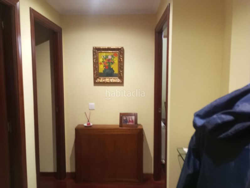 Foto 3389ff1e-454d-4f6b-9a00-eb7da40ea3a6. Àtic amb calefacció aparcament a Ponteareas