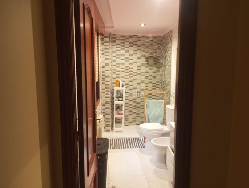 Foto 58499c79-b239-4c1a-8b69-5090c25c1197. Àtic amb calefacció aparcament a Ponteareas