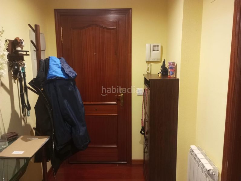 Foto 6be07307-db3b-4721-9967-ac803d88895d. Àtic amb calefacció aparcament a Ponteareas