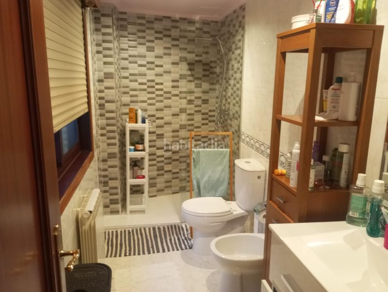 Foto 8c5d79cf-42b0-4f30-9574-9ced58158cff. Àtic amb calefacció aparcament a Ponteareas