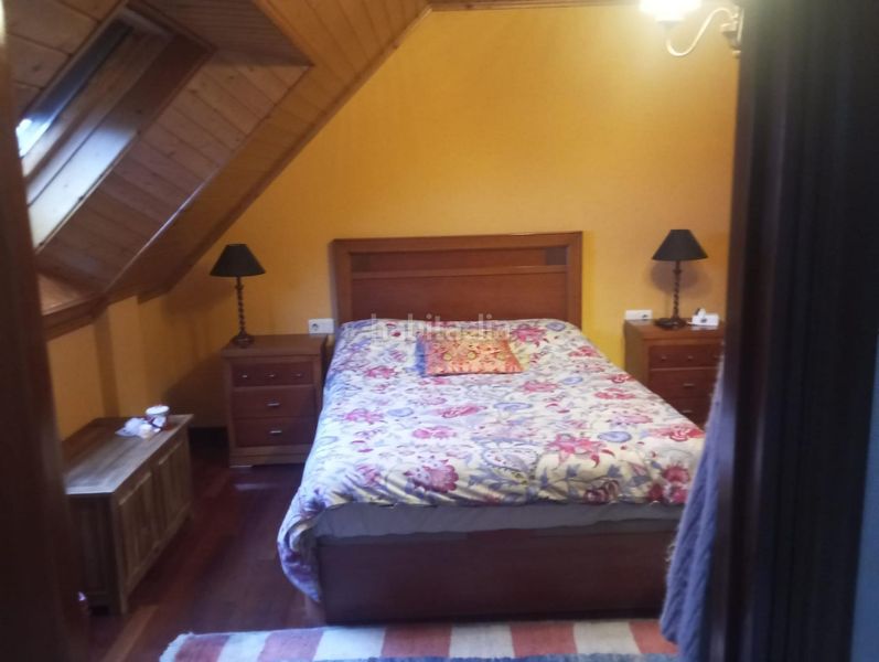 Foto 9c951ad5-70d7-46eb-af1e-23731fe0dedd. Àtic amb calefacció aparcament a Ponteareas