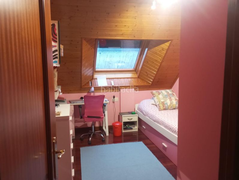 Foto c62320db-ca90-463b-924a-1d594c275a28. Àtic amb calefacció aparcament a Ponteareas