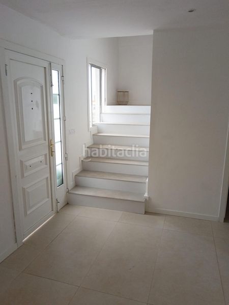 Foto 02cf92ca-3f9b-4099-a9fd-84ab620d9f5a. Casa amb calefacció aparcament a Teis Vigo