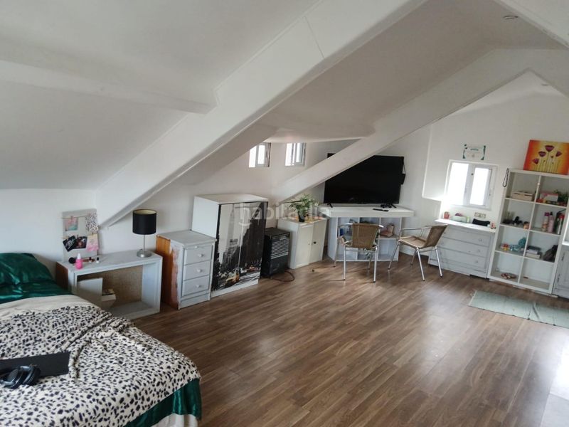 Foto e906d8da-5139-485b-b816-075a8e5ea01c. Casa amb calefacció aparcament a Teis Vigo