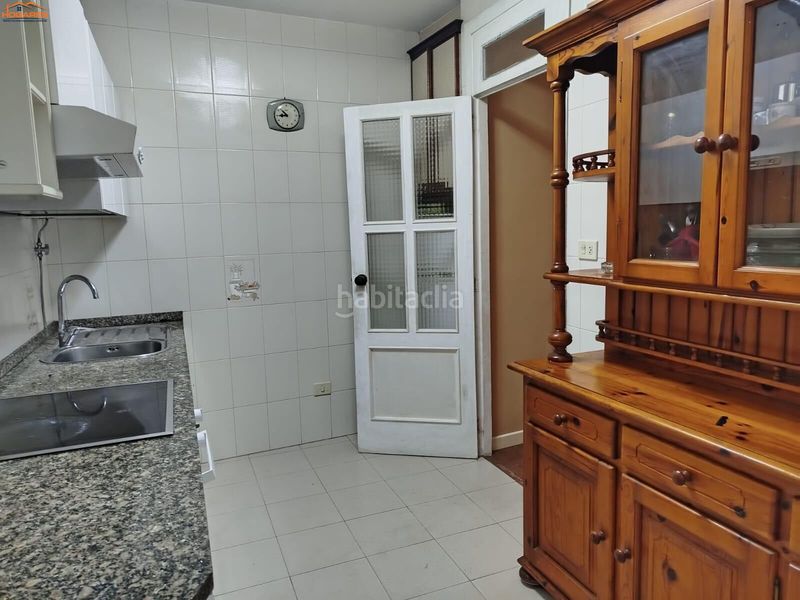 Foto f930f451-4093-4dd6-b494-065625301464. Casa adossada amb calefacció aparcament a Guarda (A)