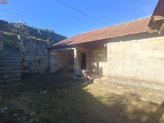 Maison à Neves (As). Casa de piedra para rehabilitar en as neves