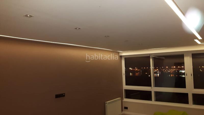 Foto f5e19f4a-fe67-4fa5-9214-5549f6e70050. Piso magnífico piso con vistas en Berbés - Peritos Vigo