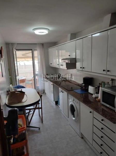 Foto b4b46807-c781-47b1-bf70-0378c5f961ec. Piso  tres habitaciones a 50m playa américa en Nigrán