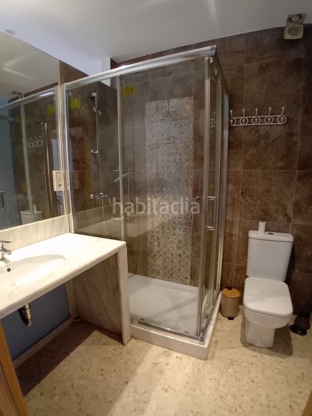 Foto 00c19084-1345-4ee6-8a7a-233dcdd4bb2b. Casa aparellada amb aparcament piscina a El Molinillo - Capuchinos Málaga