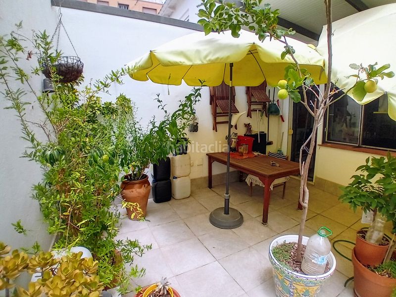 Foto 46286723-ec8d-46c9-b789-bef0b03af0b9. Casa aparellada amb aparcament piscina a El Molinillo - Capuchinos Málaga
