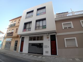 Casa aparellada a El Molinillo - Capuchinos. Fantástica casa adosada en malaga.