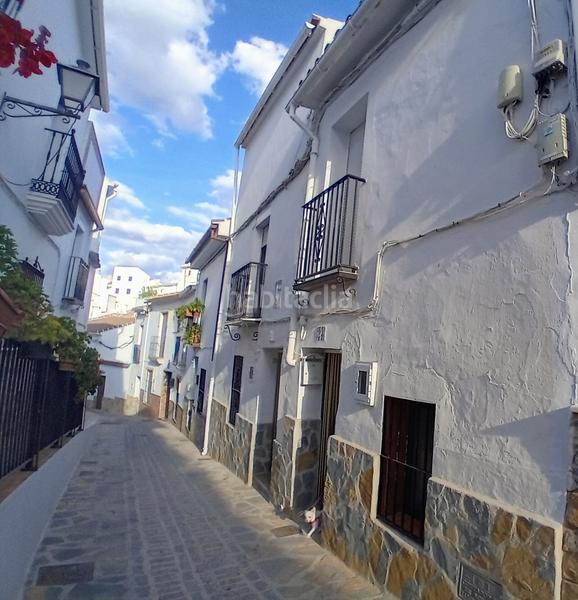 Foto f09aee54-673c-4619-ae95-85b07d21ee4e. House in Yunquera