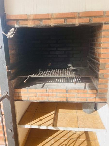 Foto 8e5e5344-ddf2-414c-86e7-10c1fa14f3ec. Edifici amb piscina a Alozaina