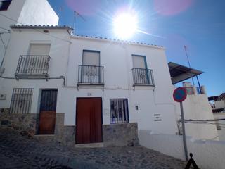 Casa adossada a Yunquera. Casa adosada en yunquera, sierra de las nieves