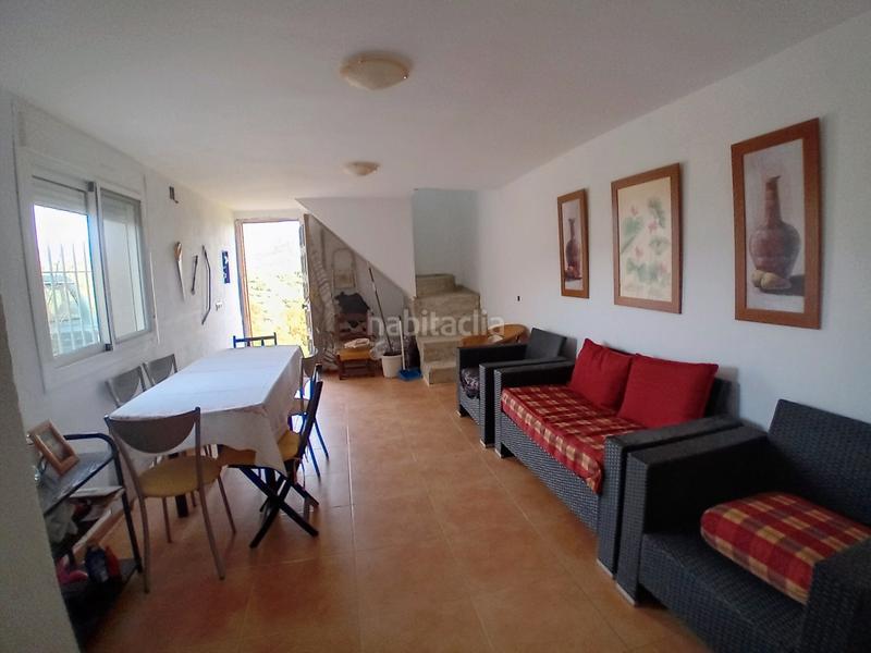 Foto e8ec5e17-52e5-4d66-8acc-7a9c368f5028. Casa amb aparcament a Guaro