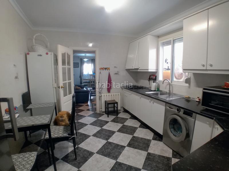 Foto c79e3af9-d4ba-4db4-8e9b-6dba0e842ea5. Maison jumelée avec cheminée dans Yunquera