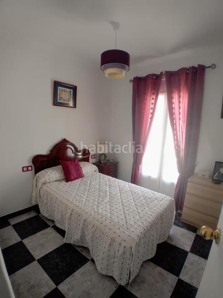 Foto d172983f-6bcc-4f1a-83e1-ce0aa1d470a9. Maison jumelée avec cheminée dans Yunquera