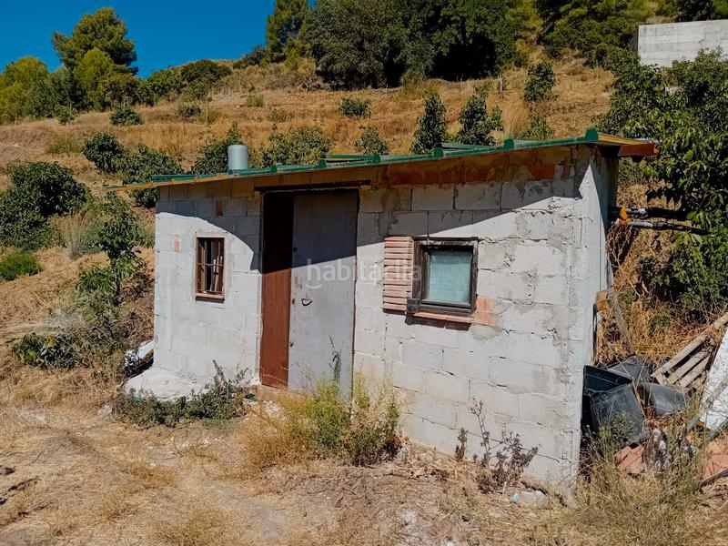 Foto 74d25a57-cf5e-47e1-b269-6526e538b53f. Fondo rustico in Yunquera