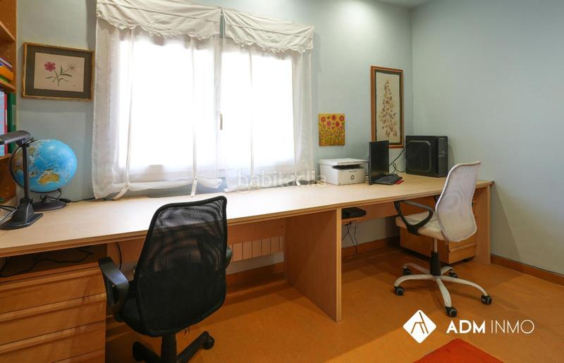 Foto 2e56db07-a56c-439b-8a88-bdc9e6d43e27. Casa con riscaldamento parcheggio in Centre Reus