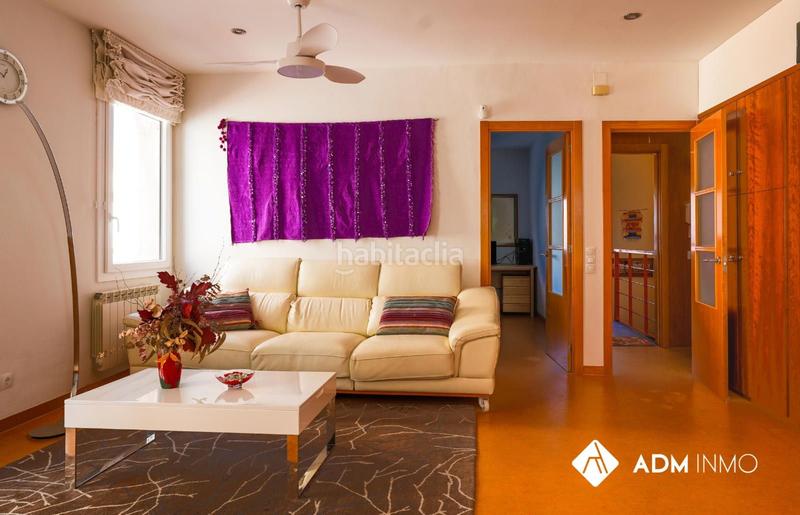 Foto 428406d0-4967-417d-85cf-65a39961fce7. Casa con riscaldamento parcheggio in Centre Reus