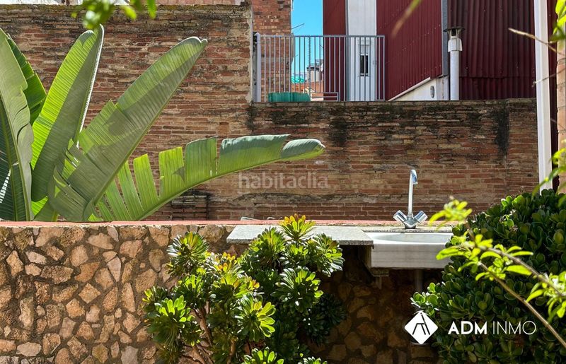 Foto bed4d0c6-a102-4b01-9f7b-5a8068e52916. Àtic amb calefacció aparcament a Centre Reus