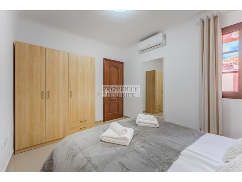 Foto 70cd092b-3985-446c-b15a-53a6c874762c. Apartment with pool in Costa del Silencio Arona
