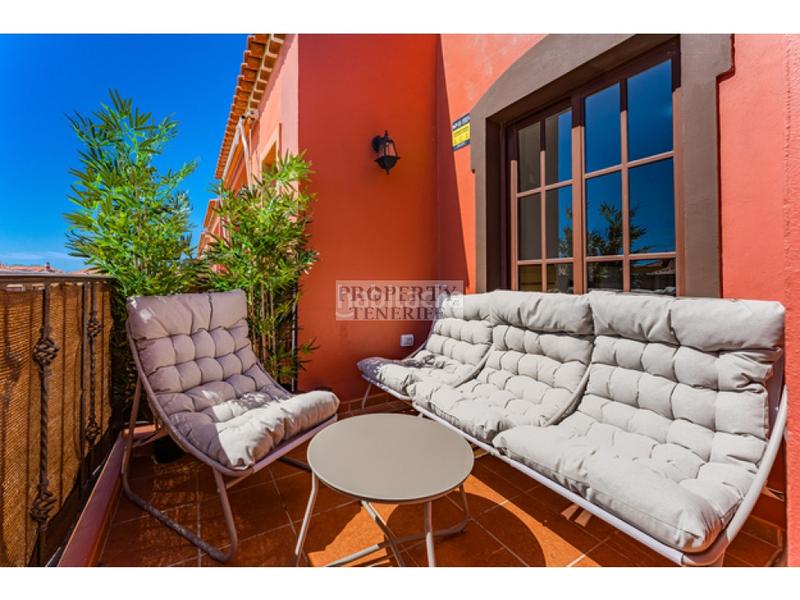 Foto e279c363-5996-48bf-aebe-d4c3cb6bb45b. Apartment with pool in Costa del Silencio Arona