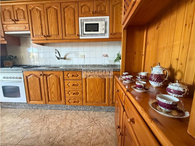 Foto df64e78f-80f8-412a-ae13-3f5ecf9c93d6. Casa a Arona pueblo Arona