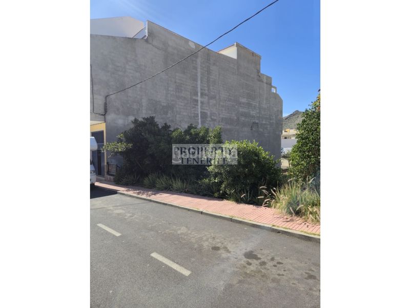 Foto e64a9faa-1a1f-41cd-a9fb-8d4d8e8644ba. Terreny residencial a Cabo Blanco Arona