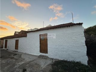 Terreno residenziale in San Miguel. Conjunto de 2 terrenos urbanos con 2 construcciones en san migue