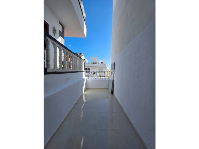 Foto 703f2385-374e-4d47-9f40-112ec61ff186. Apartament a Casco Urbano Adeje