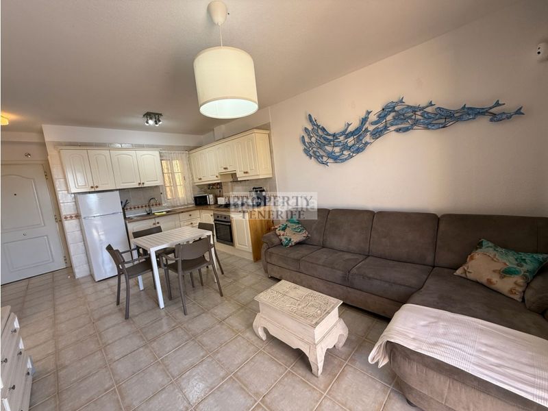 Foto edc25cd2-b2b7-40fd-8838-86907c7d119f. Apartamento estupendo apartamento de 1 dormitorio ubicado en Chayofa en Arona